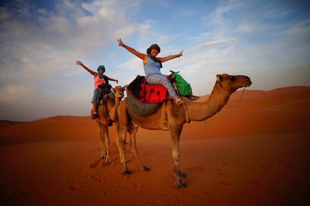 Hotel Sahara Camel Tours Camp Merzouga Zimmer foto